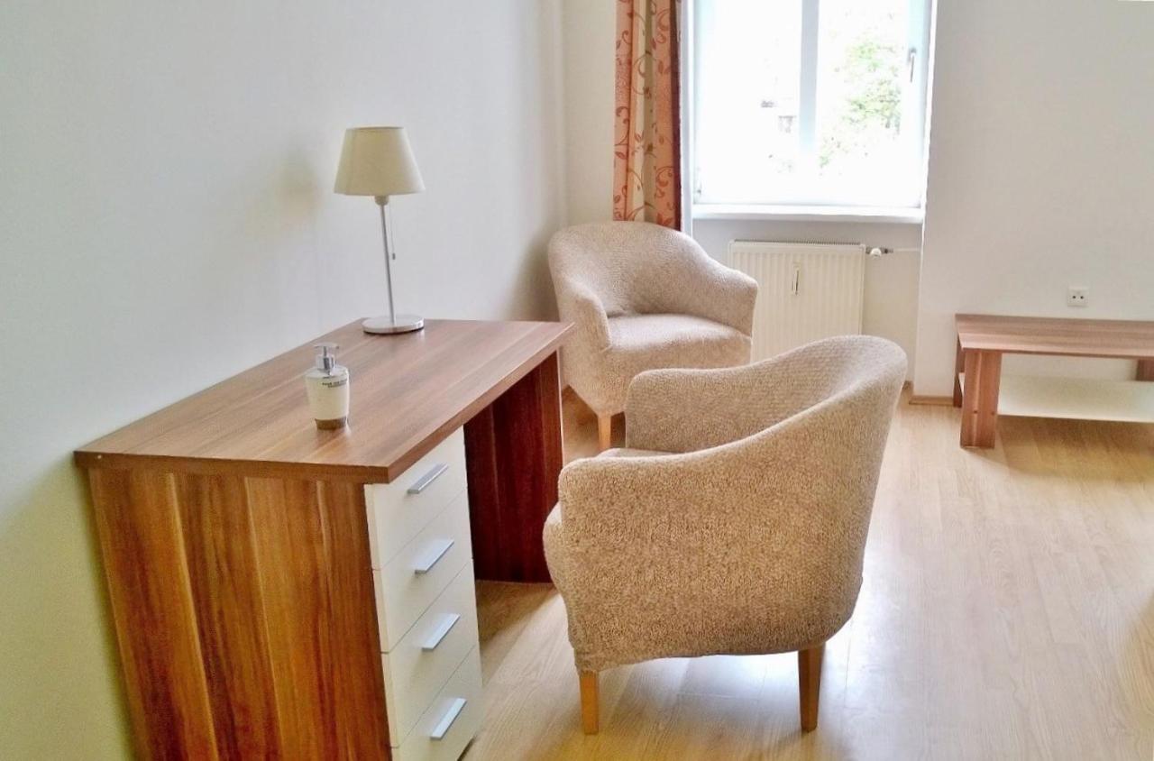 Act Apartments Wina Bagian luar foto