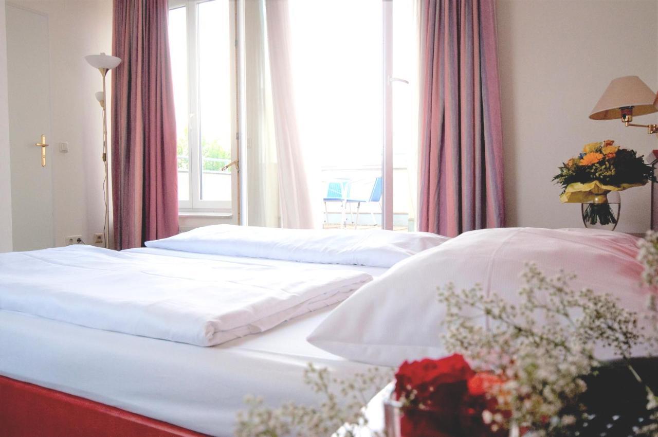 Act Apartments Wina Bagian luar foto