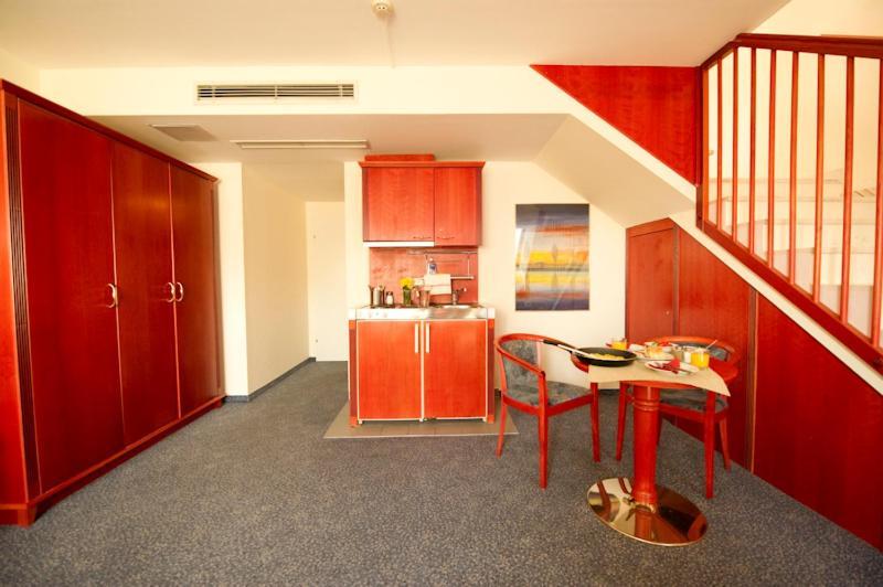 Act Apartments Wina Bagian luar foto